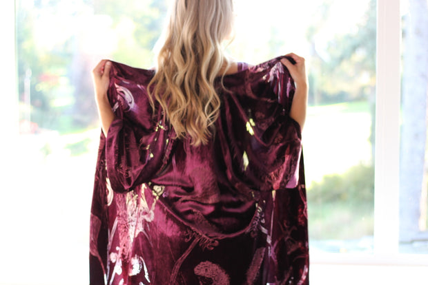 Christine Faberge Velvet & Silk Charmeuse Robe 8101